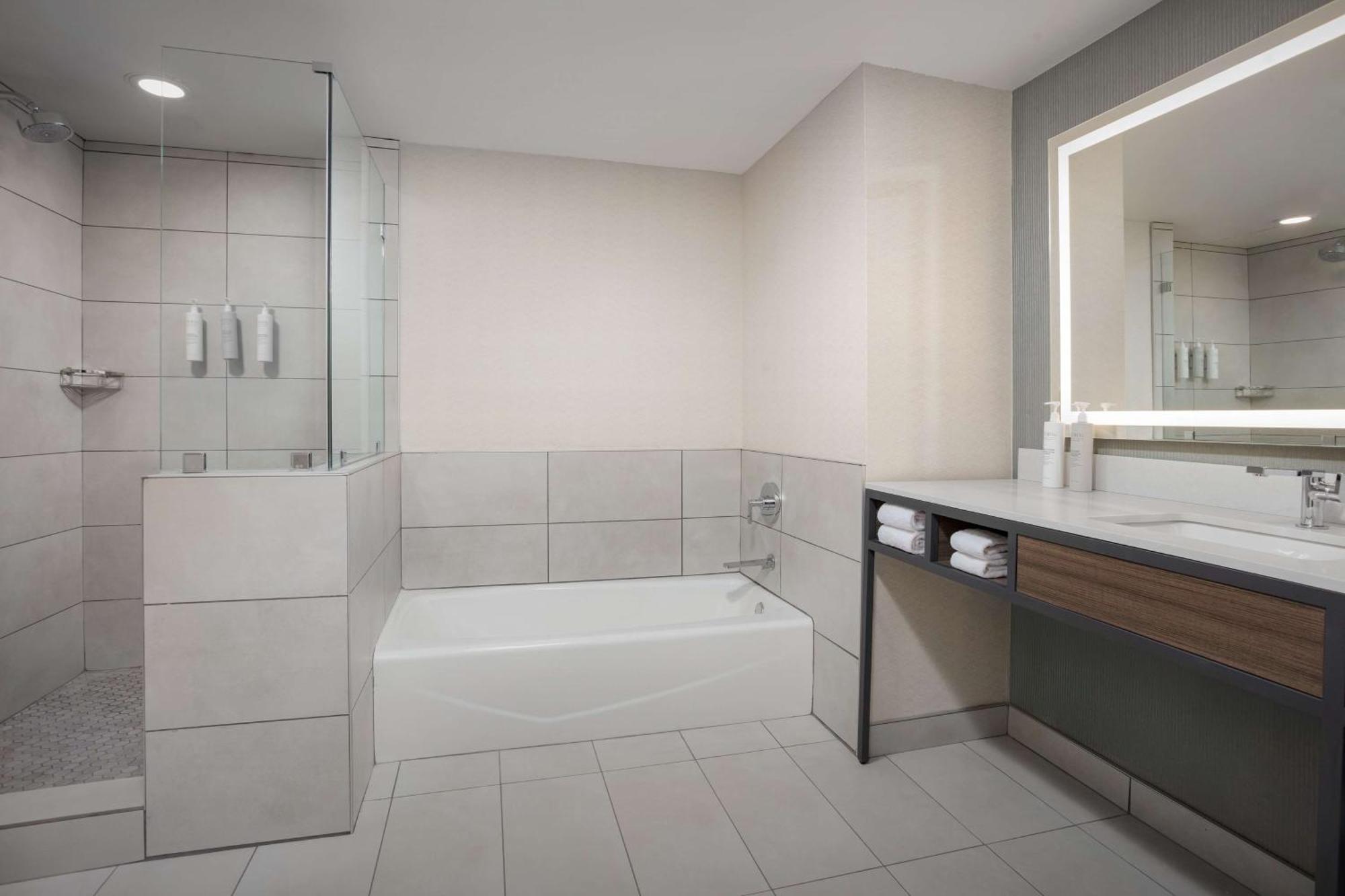 Hilton Garden Inn Tuscaloosa Ngoại thất bức ảnh