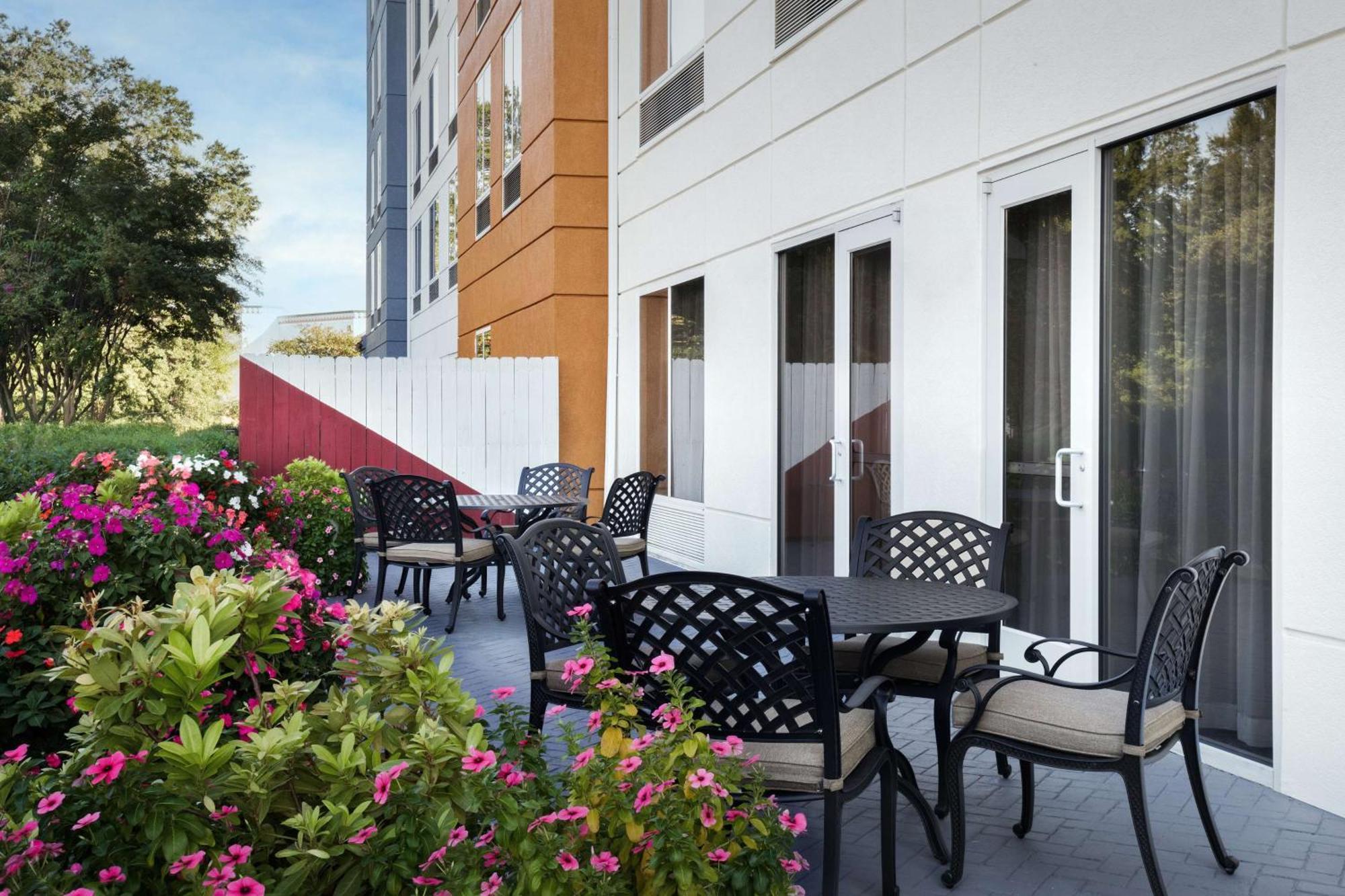 Hilton Garden Inn Tuscaloosa Ngoại thất bức ảnh